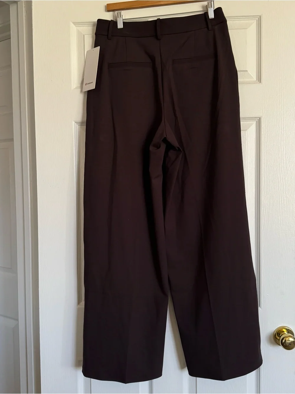 Lululemon Daydrift High-Rise Trouser in Sequoia - Picture 5 of 5